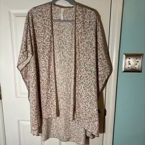 Honeyme Pink and Cream Floral Robe
